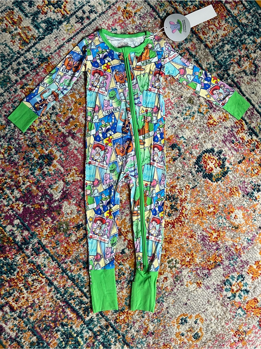 Toy Story Love You Disney Pixar Printed Green-Trim Kids Footie One Piece PJs - Picture 2 of 8